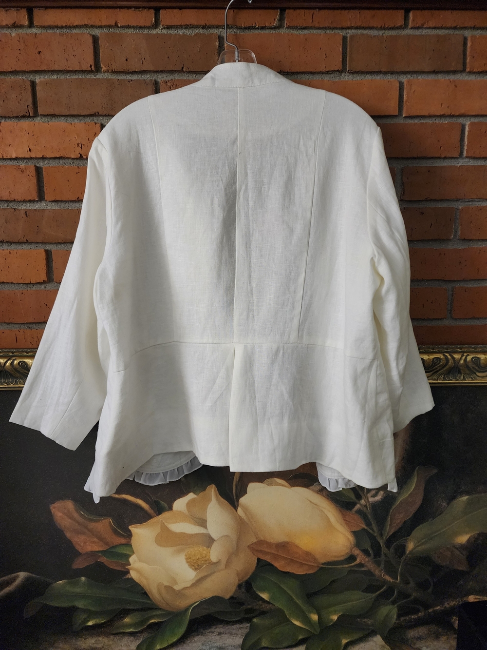 Multiples White Ruffled Linen Blazer - Picture 8 of 9